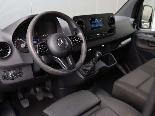 Mercedes-Benz Sprinter 314 2.2 CDI L2H2 2019 Diesel 3