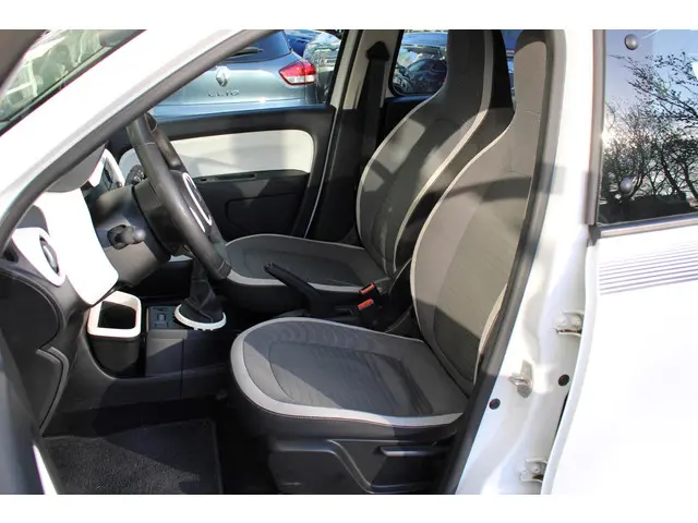 Renault Twingo 1.0 SCe Collection 2016 Benzine 24