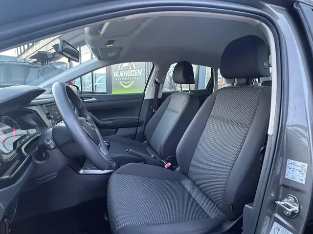 Volkswagen Polo 1.0 MPI Comfortline 2019 Benzine 10