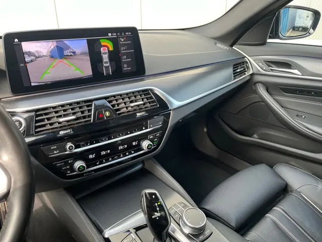 BMW 5 Serie 520i High Executive Edition 2020 Benzine 11