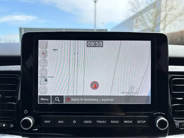 Kia Stonic 1.0 T-GDi MHEV DynamicPlusLine 2023 Benzine 11