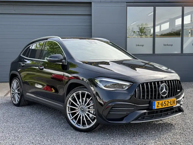 Mercedes-Benz GLA AMG 35 4MATIC 2021 Benzine 5