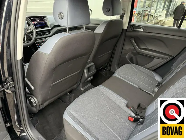 Volkswagen T-Cross 1.0 TSI R-Line Business 2024 Benzine 11
