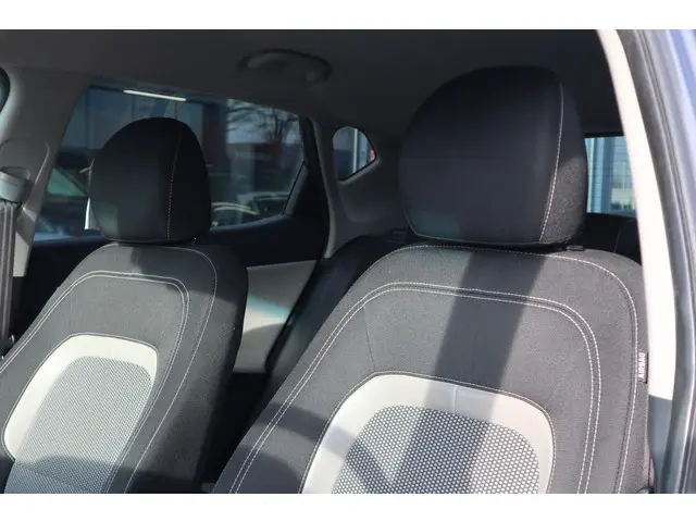 Kia cee'd 1.0 T-GDi DynamicLine 2016 Benzine 9