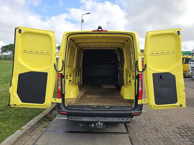Mercedes-Benz Sprinter 314 2019 Diesel 13