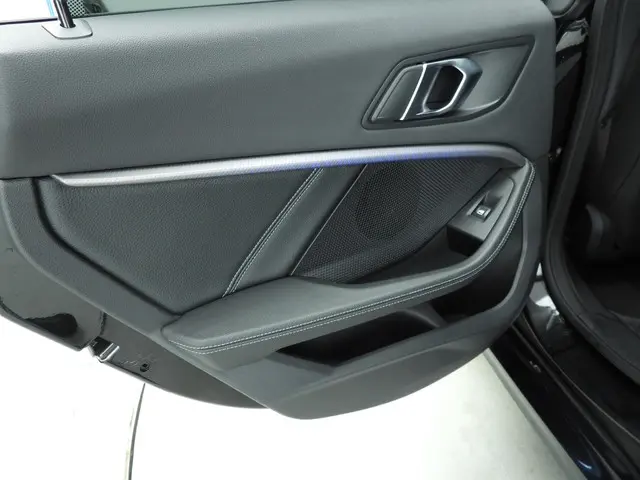 BMW 2 Serie Gran Coupe 220i 2022 Benzine 17