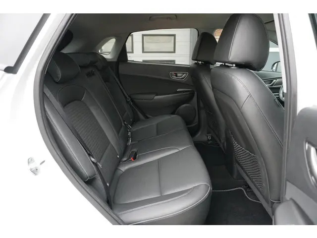 Hyundai Kona EV Premium 64 kWh 2020 Elektrisch 7