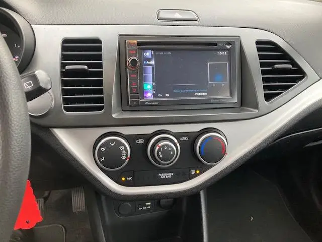 Kia Picanto 1.0 CVVT ISG Airco 2013 Benzine 7