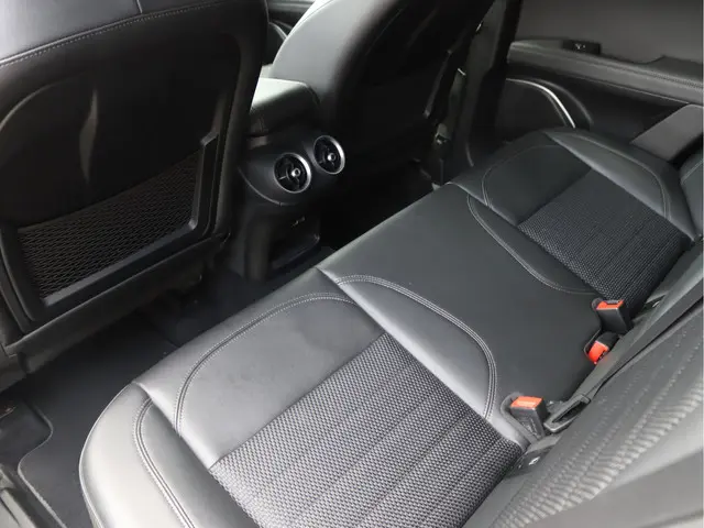 Alfa Romeo Stelvio 2.0 T AWD 2018 Benzine 27