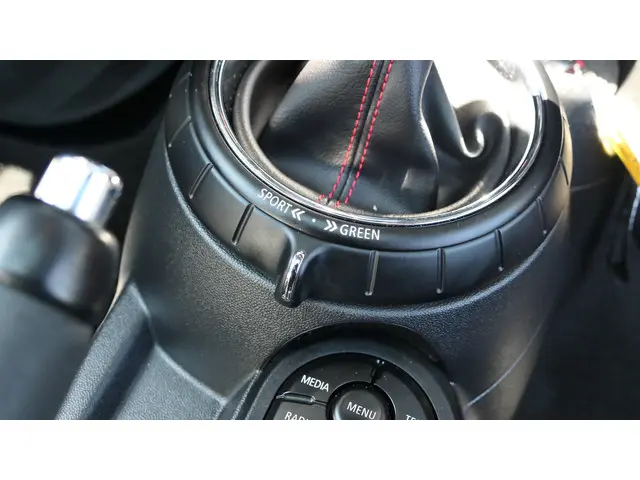 MINI Cooper S Mini 2.0 JCW 2015 Benzine 59