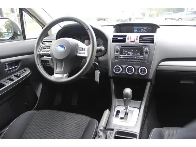 Subaru XV 2.0i Automaat Luxury AWD 2014 Benzine 4