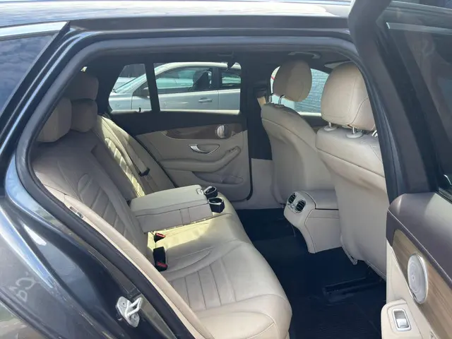 Mercedes-Benz C-Klasse Estate 250 CDI 2015 Diesel 21