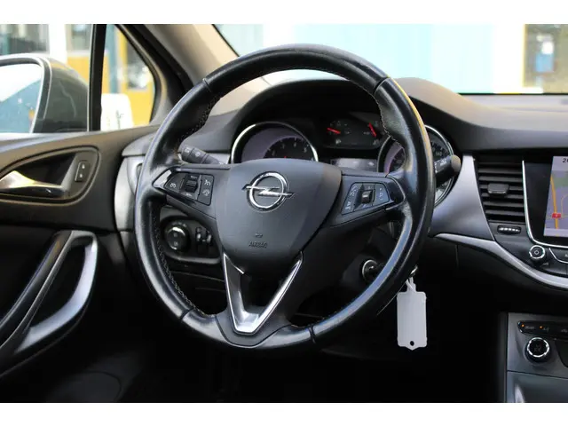 Opel Astra Sports Tourer 1.4 Online Edition 2018 Benzine 8