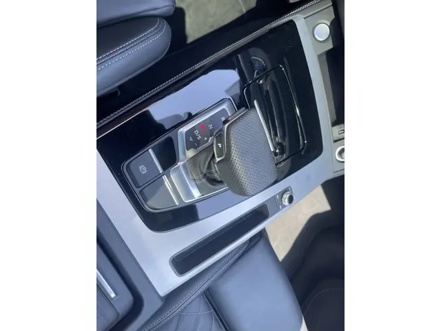 Audi Q5 45 TFSI S Line edition 2021 Benzine 19