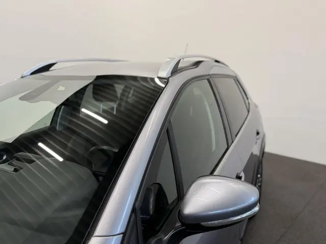 Peugeot 2008 1.2 PureTech Allure 2019 Benzine 34