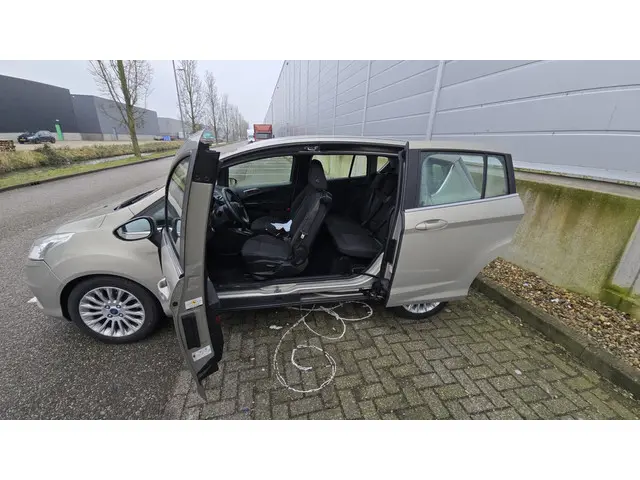 Ford B-MAX 1.6 TI-VCT Titanium 2013 Benzine 31