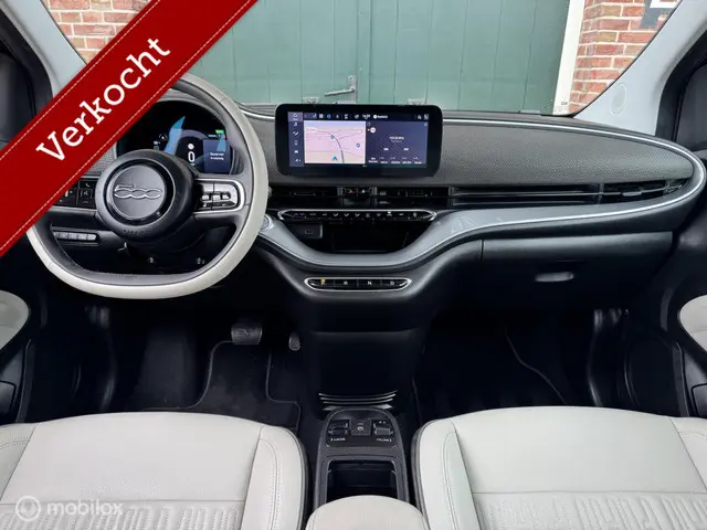 Fiat 500C La Prima 42 kWh 2022 Elektrisch 17