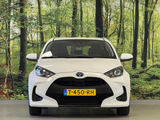 Toyota Yaris 2