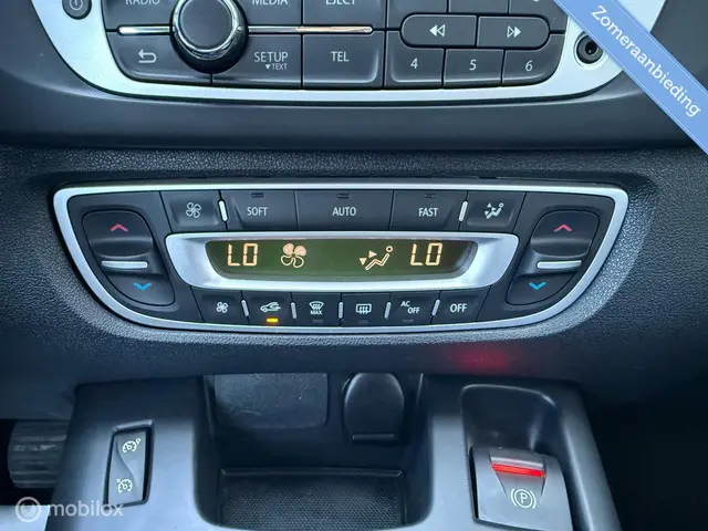 Renault Scénic 1.2 TCe 116 PK * Nette Auto * 2013 Benzine 13