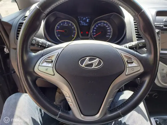Hyundai ix20 1.6i Go! 2016 Benzine 15