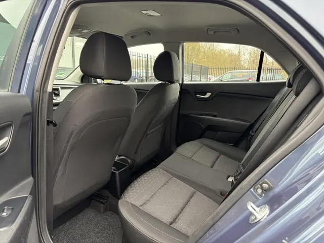 Kia Rio 1.0 TGDI ComfortPlusLine Navigator 2017 Benzine 11