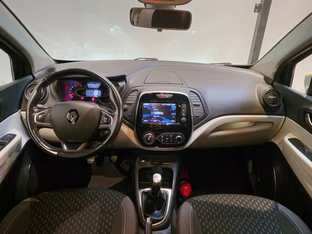 Renault Captur 0.9 TCe Intens Two-Tone 2018 Benzine