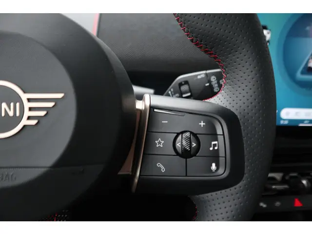 MINI Aceman E 2025 Elektrisch 18