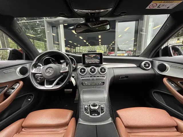 Mercedes-Benz C-Klasse Coupé 180 AMG-Line 2018 Benzine 3