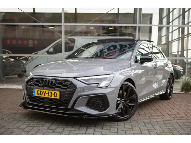 Audi A3 Sportback 2.0 TFSI S3 | Pano | Milltek | 2021 Benzine