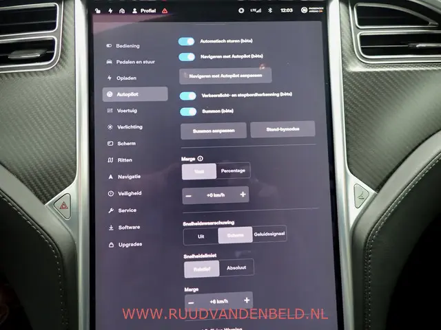 Tesla Model S 75D 2017 Elektrisch 15