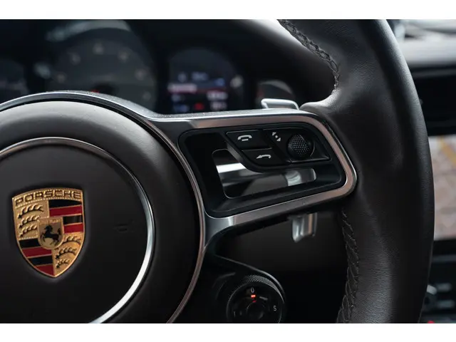 Porsche 911 3.0 Carrera S 2017 Benzine 29