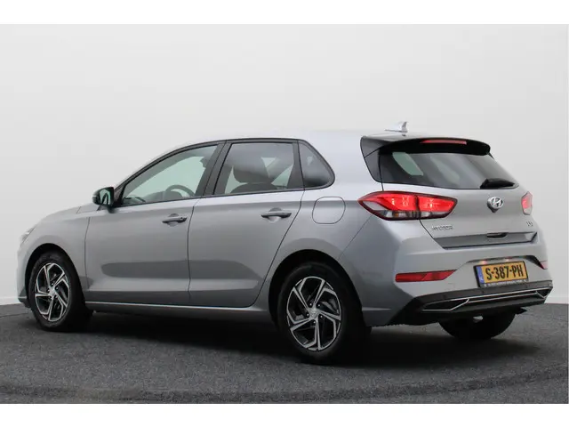 Hyundai i30 1.0 T-GDi MHEV Comfort 2022 Benzine 3