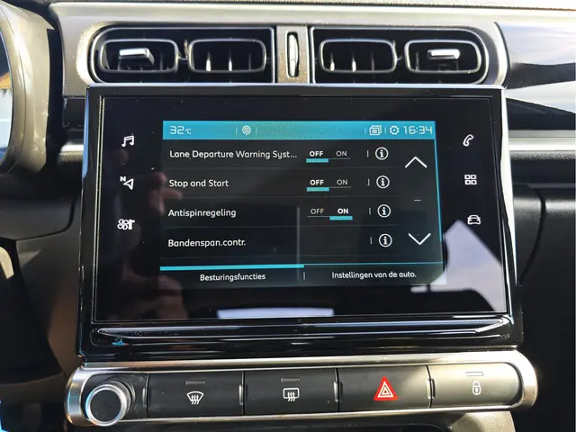 Citroën C3 1.2 PureTech 2022 Benzine 32