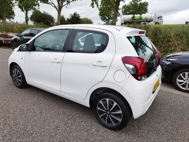 Peugeot 108 3