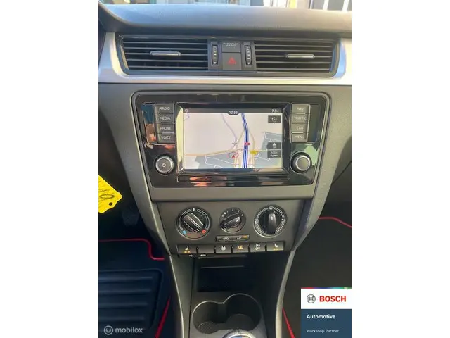 Škoda Rapid 1.2 TSI black edition 2016 Benzine 32