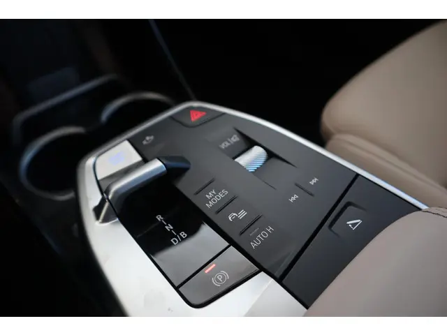 BMW iX1 eDrive20 2025 Elektrisch 21