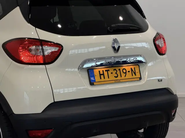 Renault Captur 0.9 TCe 90 Dynamique 2016 Benzine 30