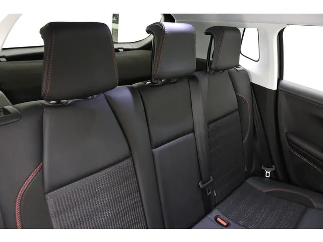 Peugeot 2008 1.2 PureTech GT-line 2018 Benzine 16