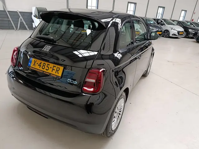 Fiat 500 Urban 42 kWh 2023 Elektrisch 10