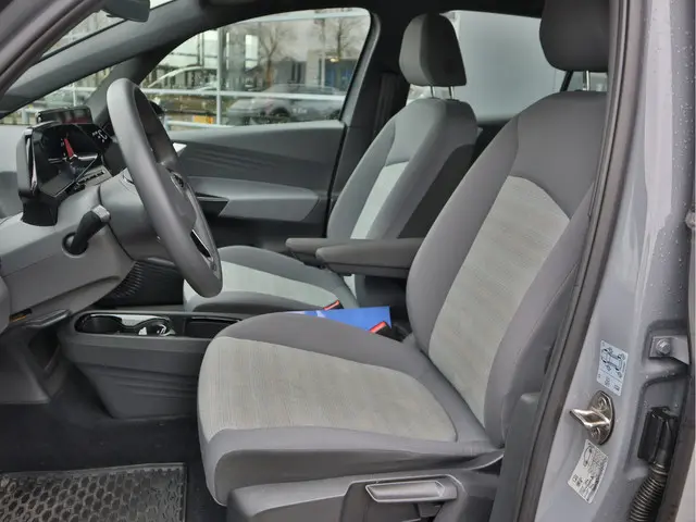 Volkswagen ID.3 Pure 45 kWh 2021 Elektrisch 11
