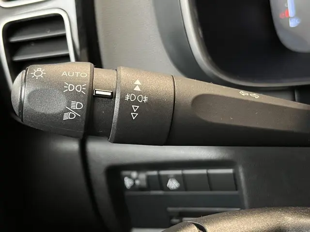 Citroën C5 Aircross 1.2 PureTech Business 2021 Benzine 34