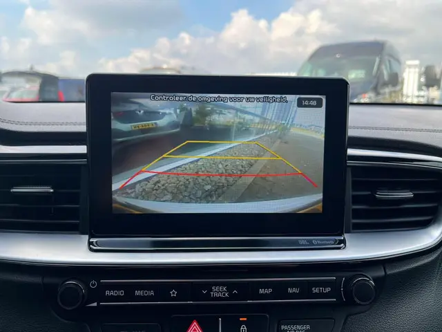 Kia ProCeed 1.6 T-GDI GT Apple Carplay PDC 2019 Benzine 22
