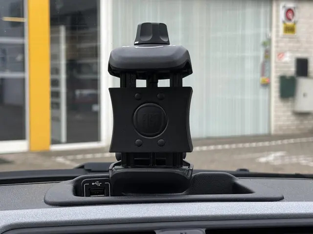 Fiat Panda 1.2 City Cross 2019 Benzine 23