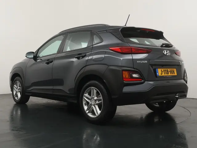 Hyundai Kona 3