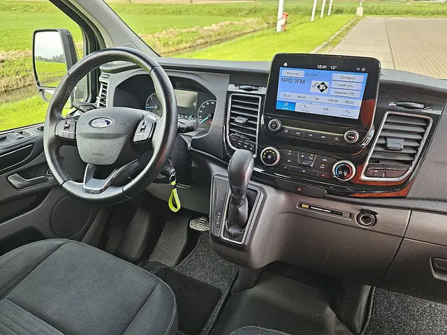 Ford Transit Custom 2.0 2021 Diesel 8