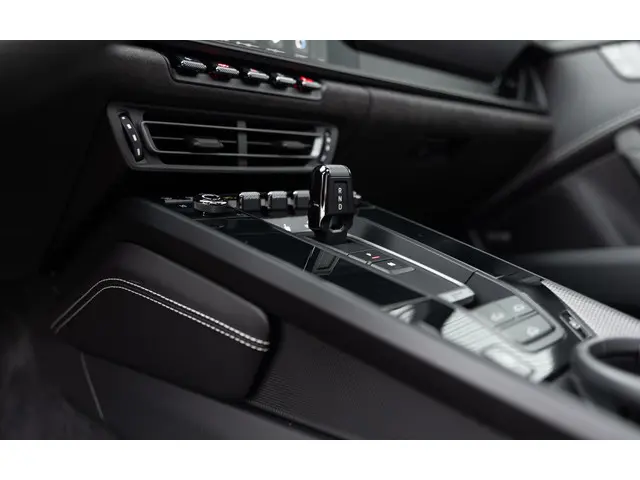 Porsche 911 3.0 Carrera GTS 2022 Benzine 8