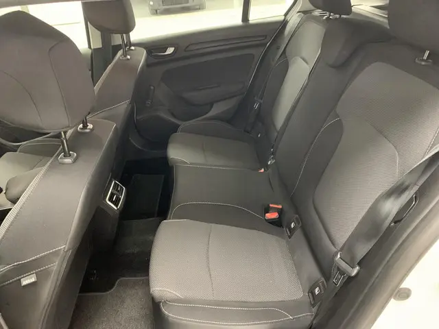 Renault Mégane Estate 1.2 TCe Zen 2017 Benzine 8