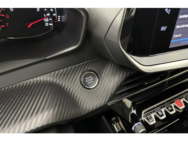 Peugeot 208 1.2T Allure 2020 Benzine 26