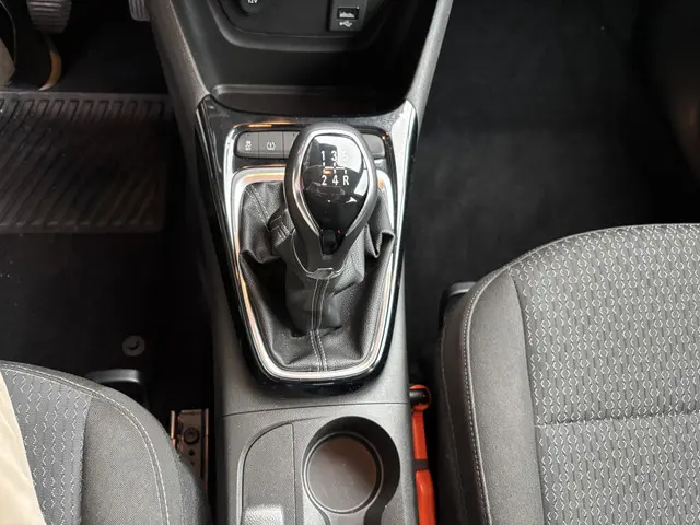 Opel Crossland X 1.2 Innovation 2017 Benzine 19