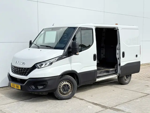 Iveco Daily 35S16 2.3 2021 Diesel 2